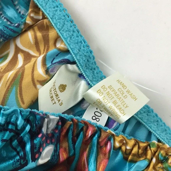Vintage Victoria’s Secret Silk Panties NWOT - Picture 3 of 7